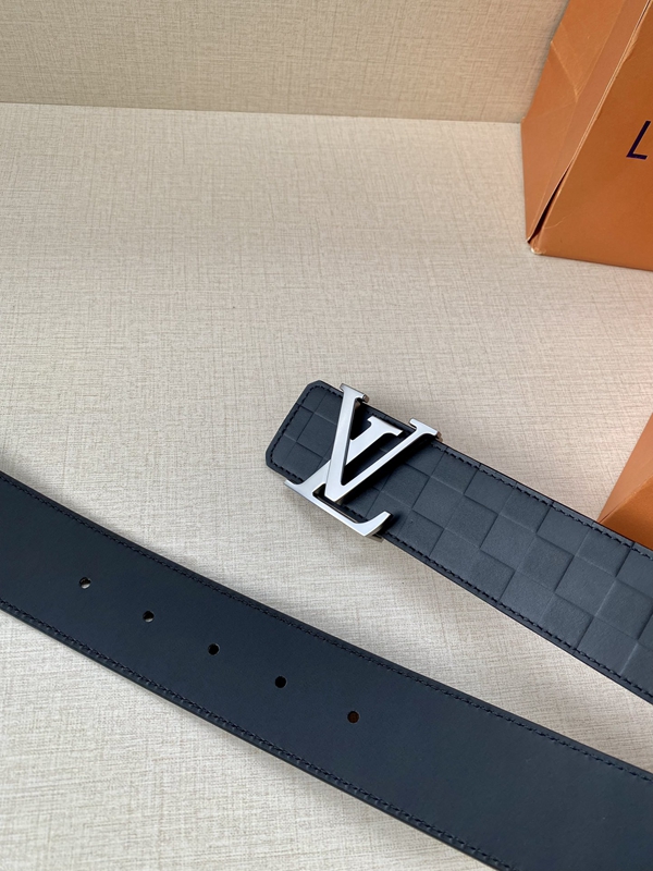 激安ルイヴィトンベルト内部構造